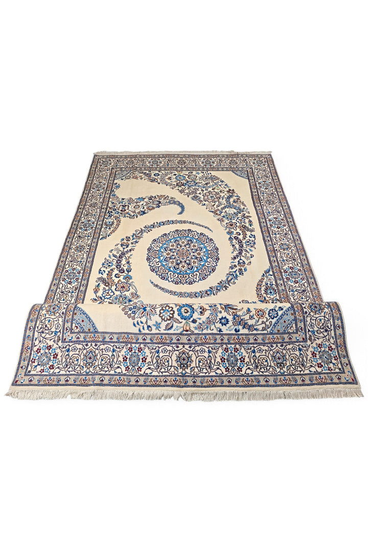 Ivory Swirl Nain