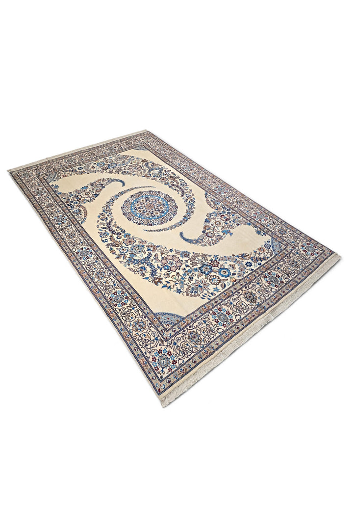 Ivory Swirl Nain