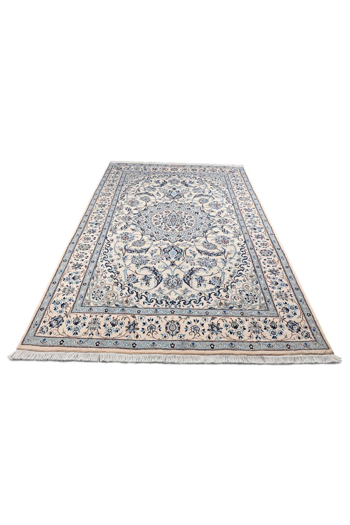 Ivory Palmette Nain