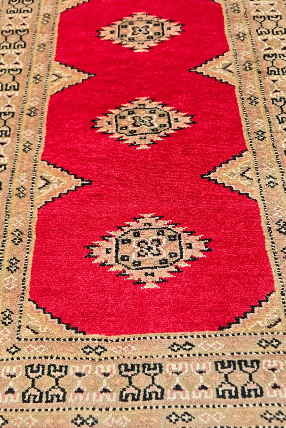 Vermilion Triple Jaldar