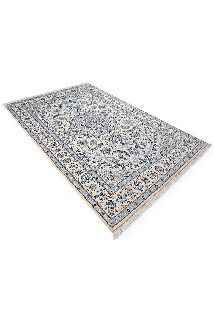Ivory Palmette Nain