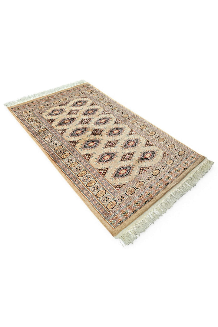 Antique Cream Gul Bokhara