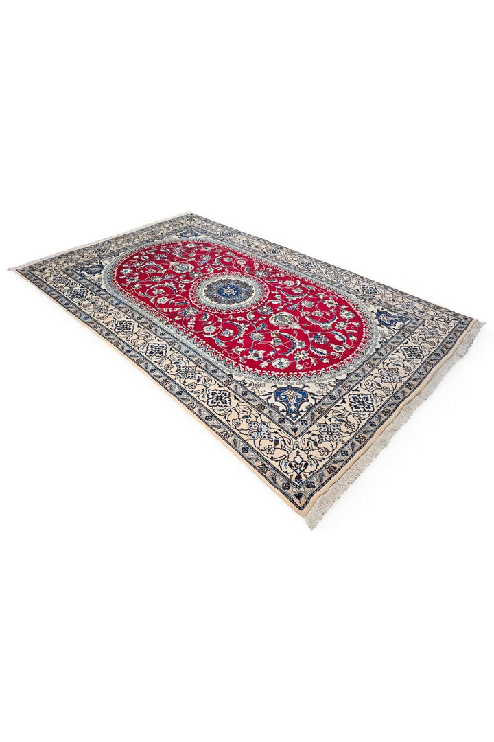 Madder Red Oval Nain