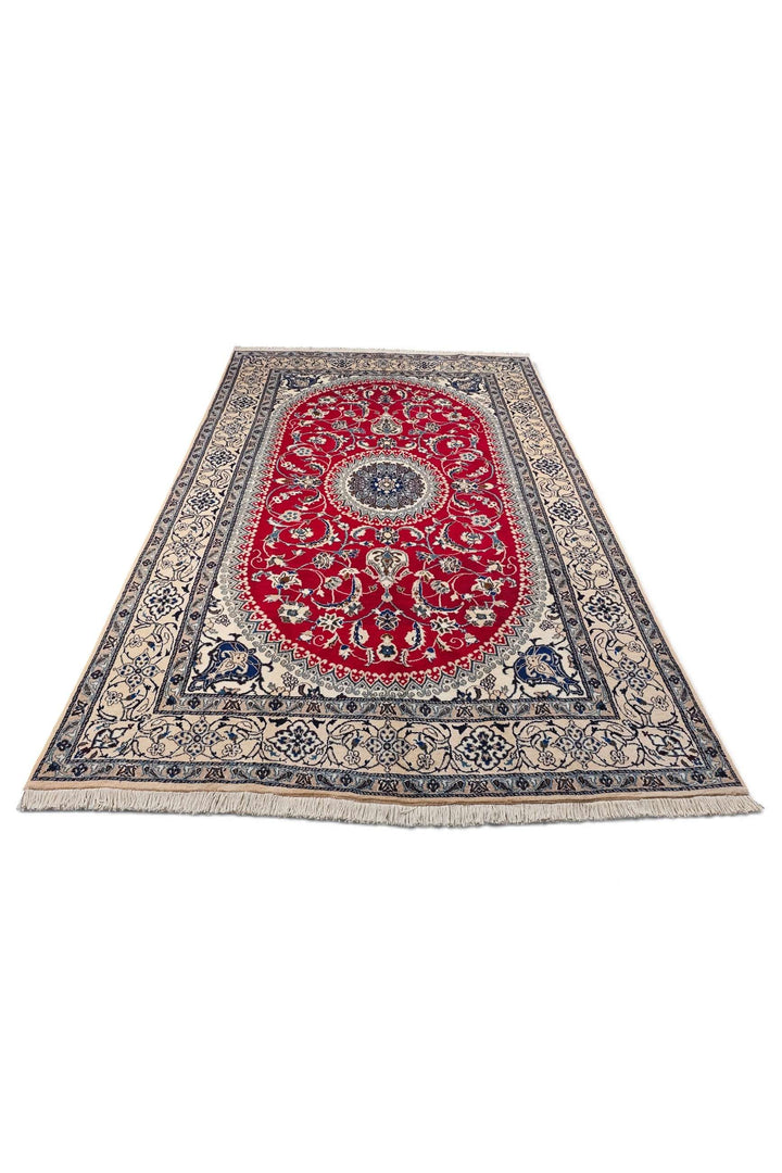 Bright Red Oval Nain