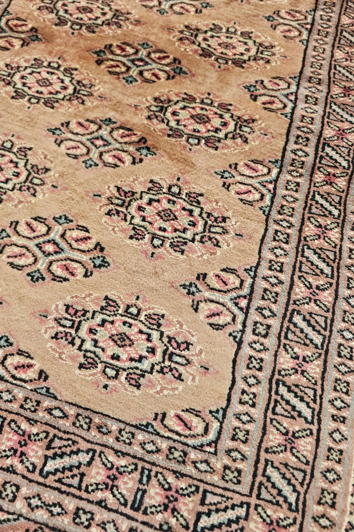 Camel Rosette Bokhara