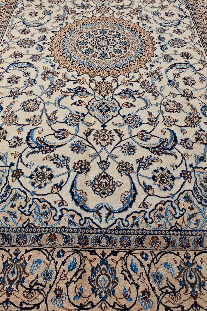 Sandstone Sunburst Nain