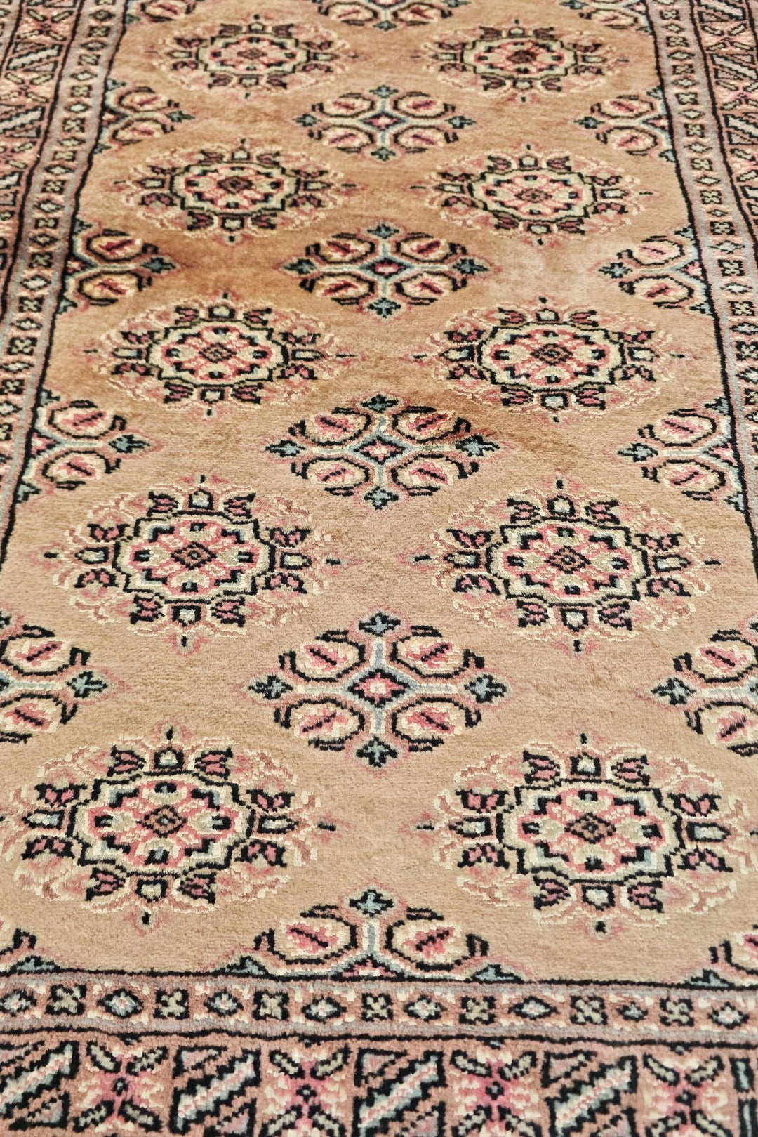 Camel Rosette Bokhara