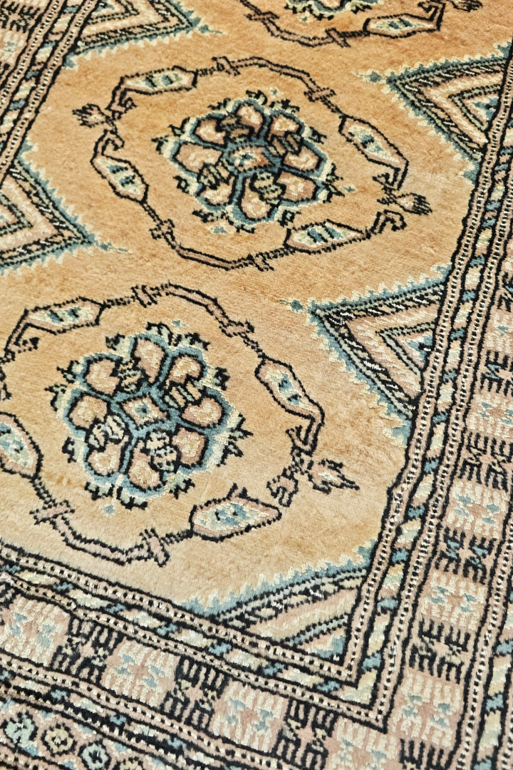 Camel Rosette Jaldar