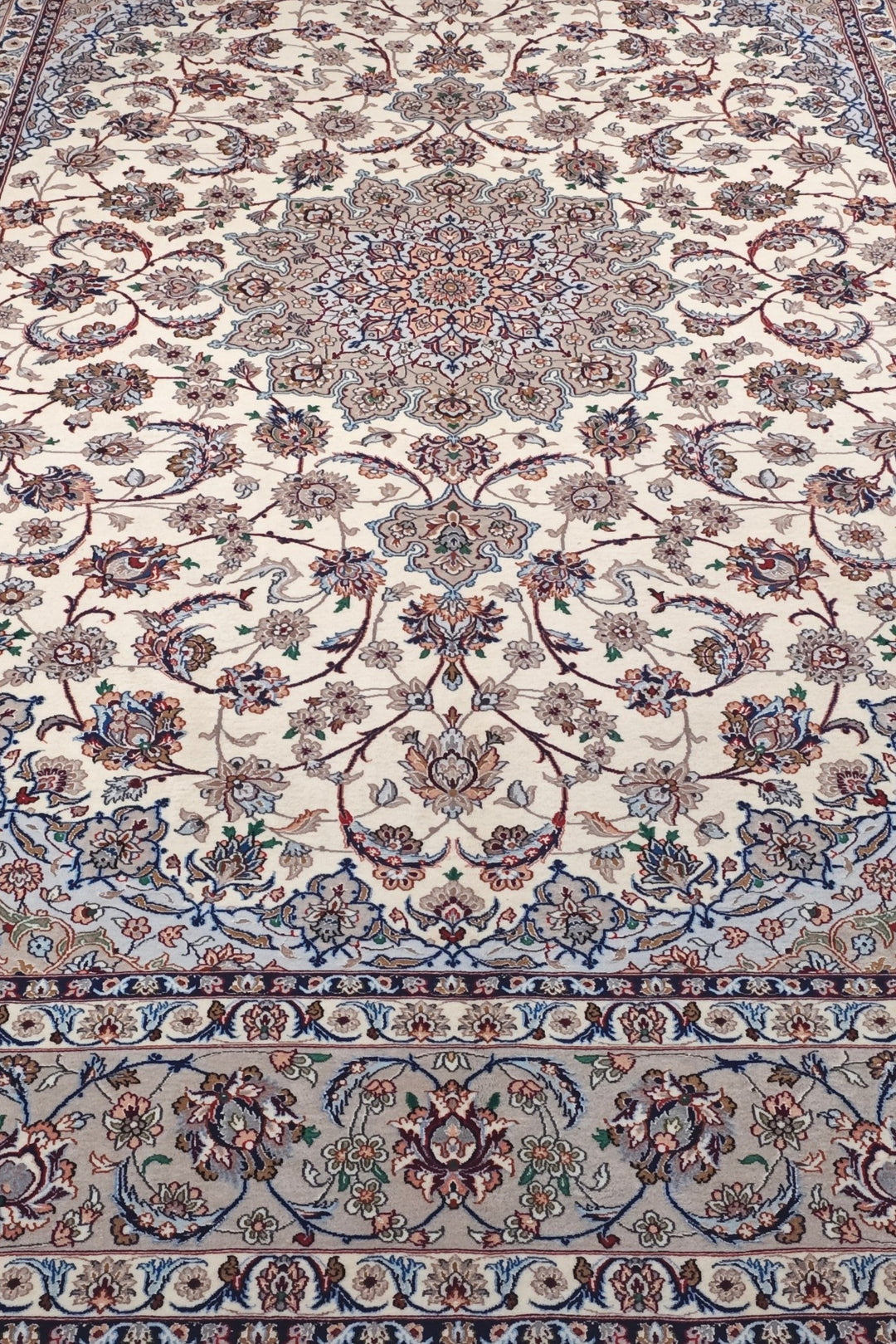 Ivory and Grey Medallion Yazdani Isfahan, Hand-Knotted Wool Rug