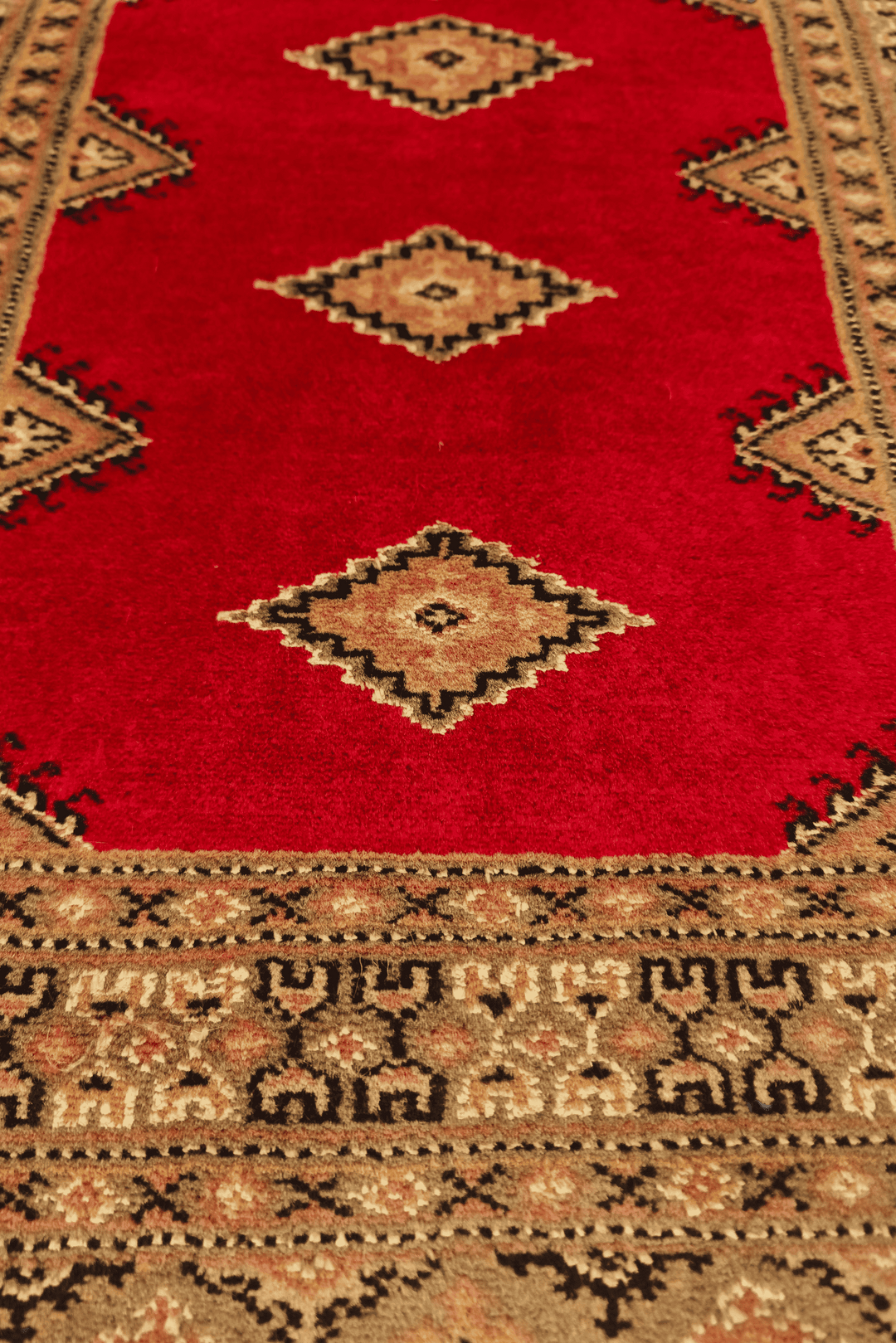 Crimson Red Diamond Jaldar