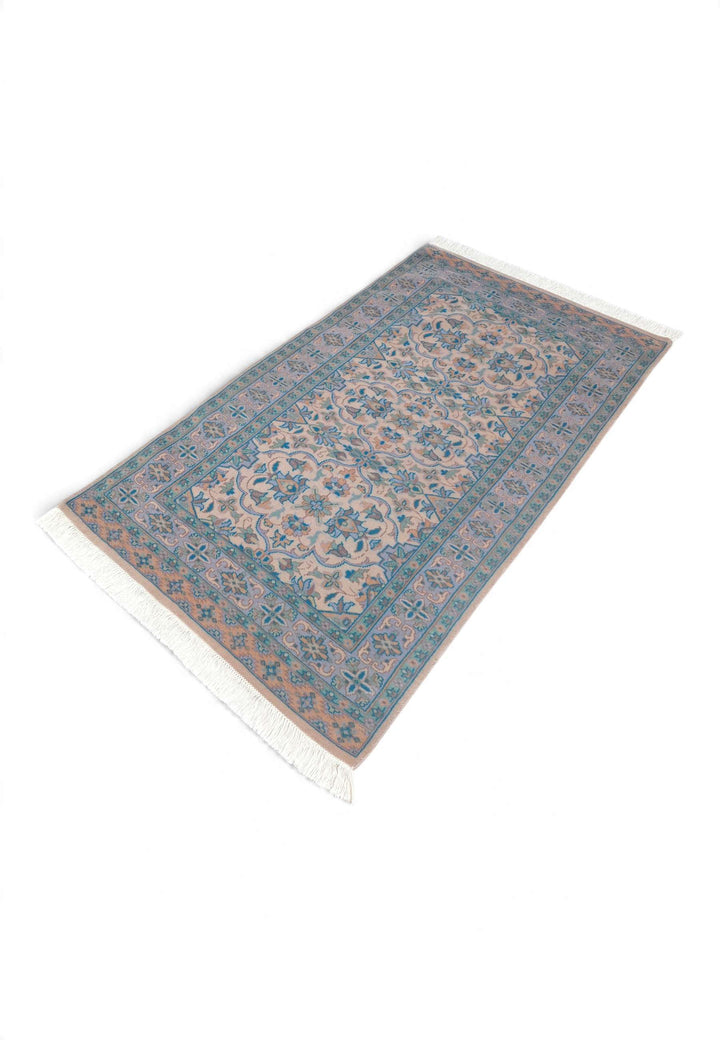Warm Beige Floral Lattice