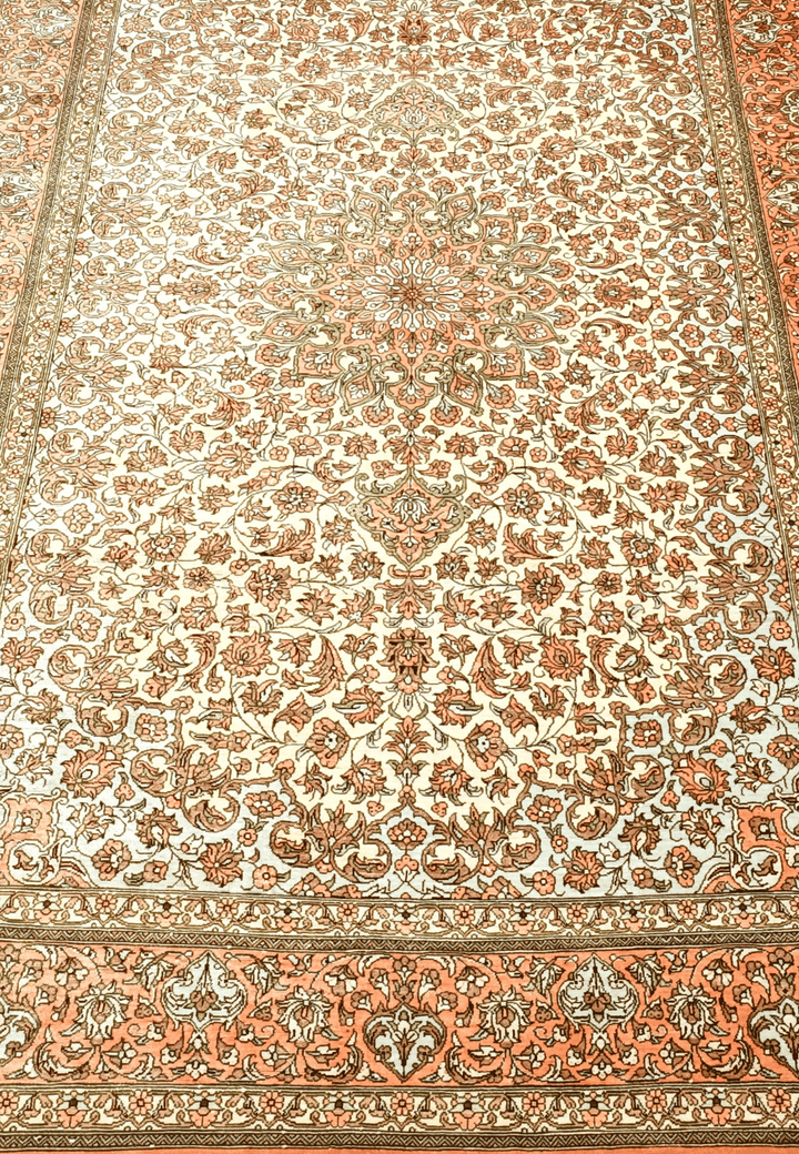 Ivory Arabesque Qum