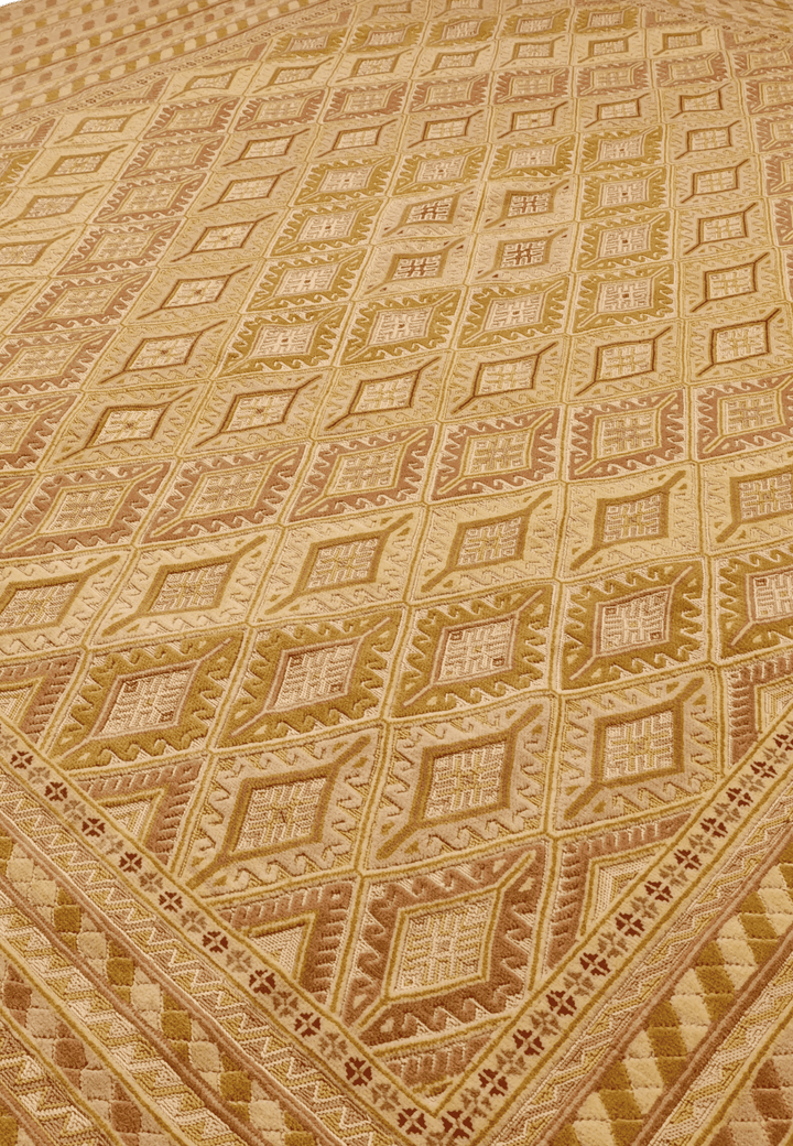 Gold and Cream Diamond Lattice Kilim, Hand-Woven Wool