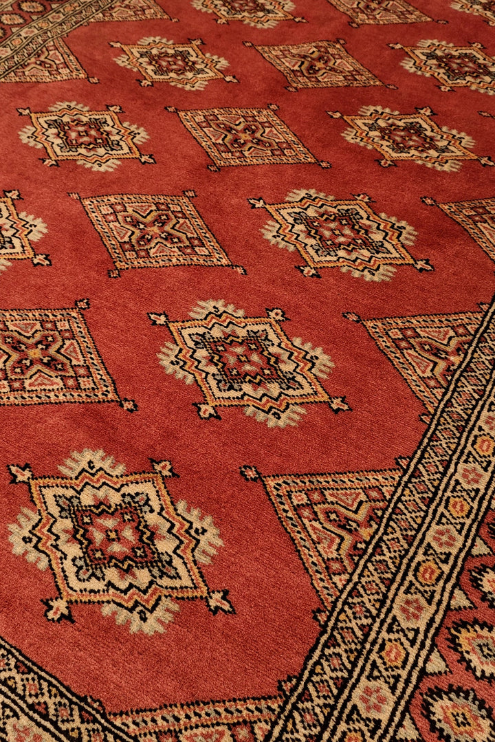 Terracotta Rust Diamond Gül Jaldar Rug, Hand-Knotted Pakistani Wool