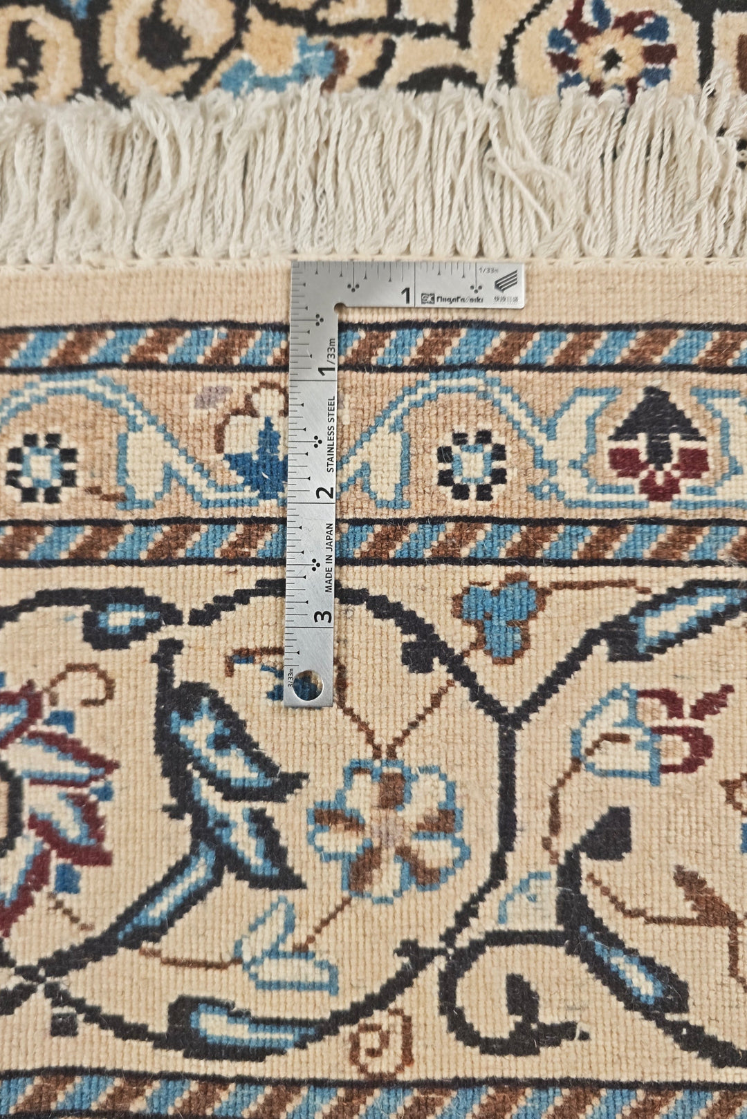 Cream and Blue Medallion Nain, Hand-Knotted Wool Rug