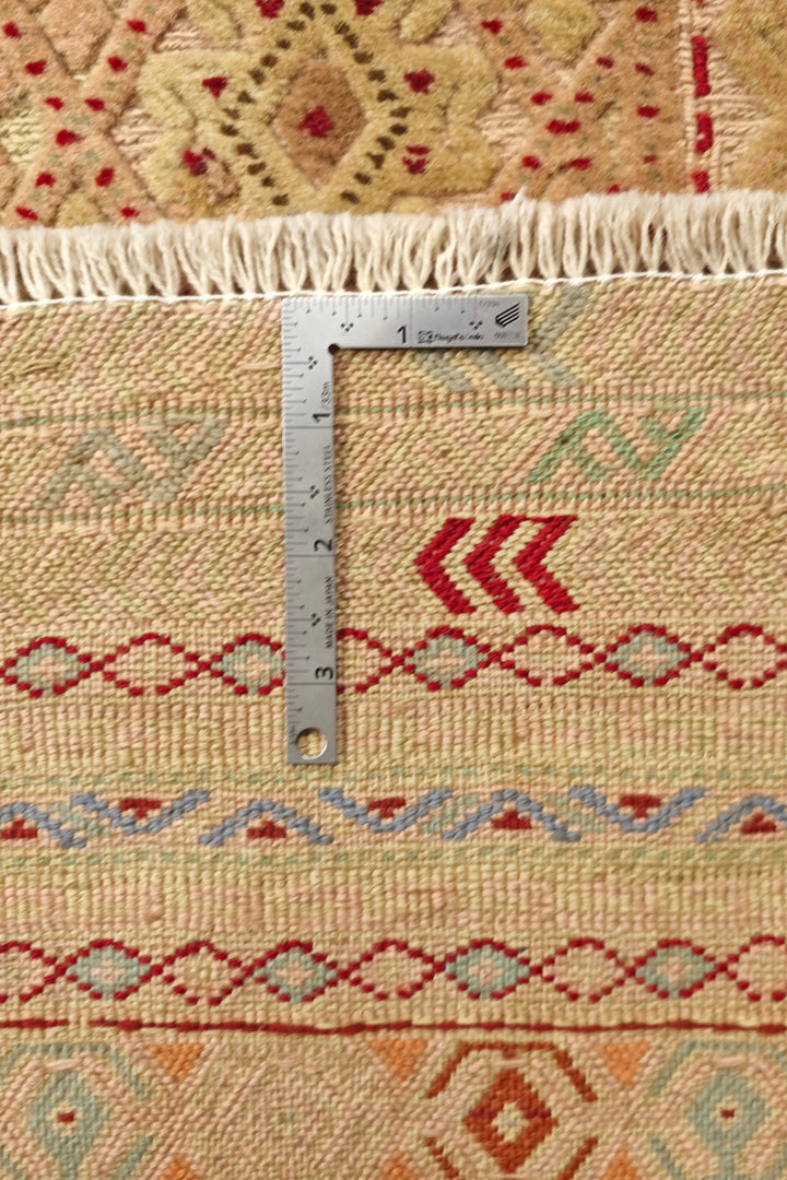 Wheat Gold and Cream Diamond Lattice Kilim, Hand-Woven Wool