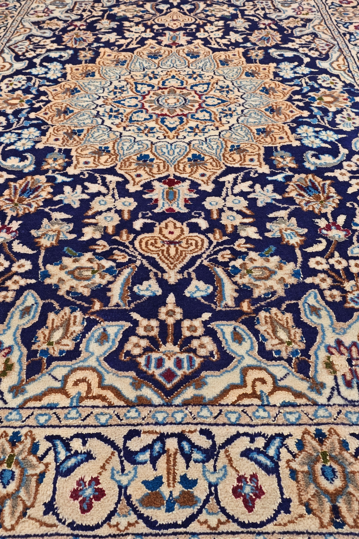 Navy Medallion Persian Nain, Hand-Knotted Wool Rug