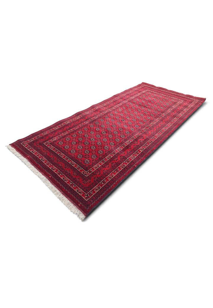 Deep Red Turkmen Gül Khan Muhammadi Rug, Hand-Knotted Wool