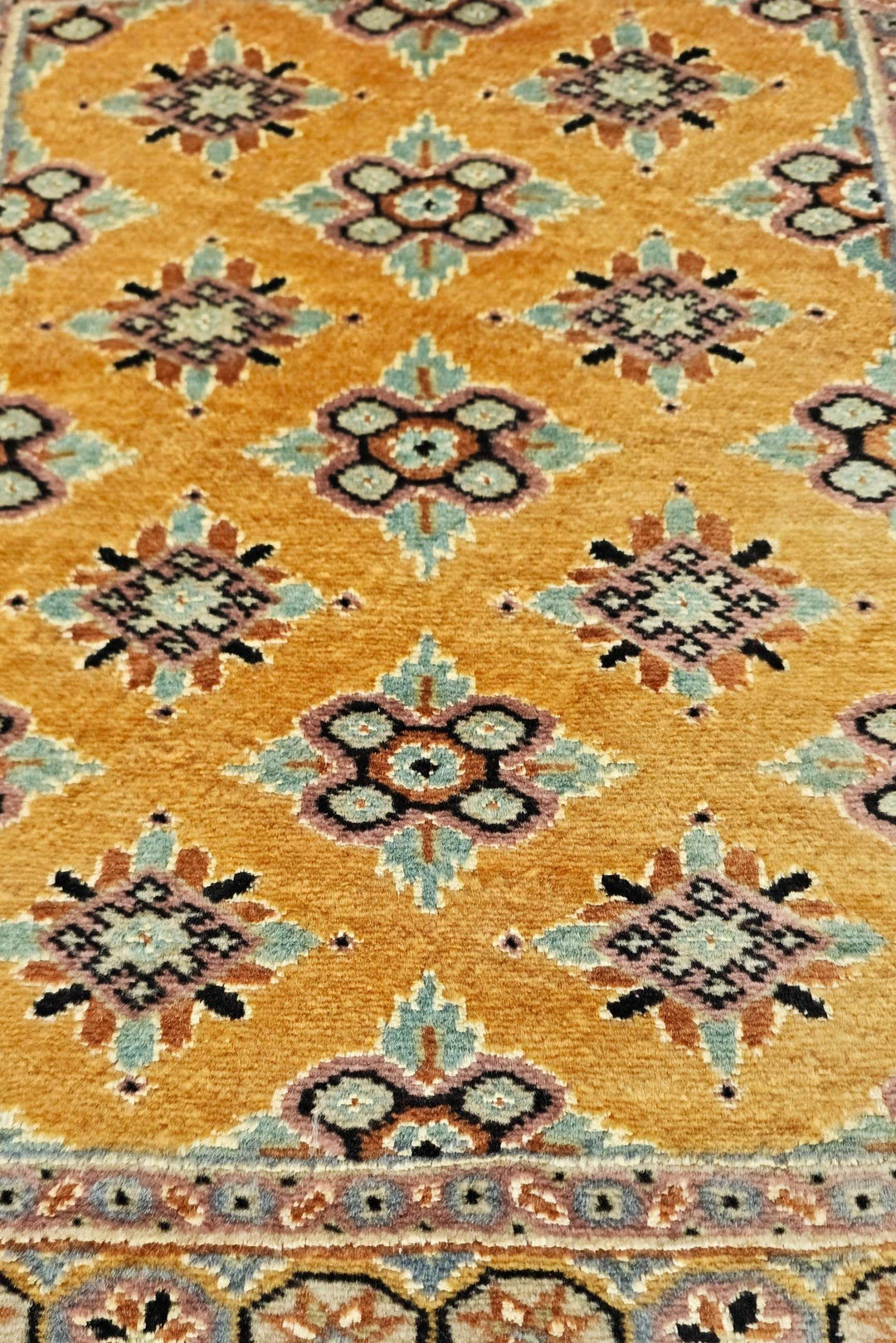 Amber Gold Jaldar
