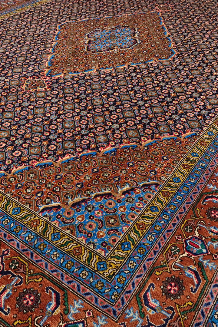 Navy Mahi Medallion Persian Ardabil, Hand-Knotted Wool Rug