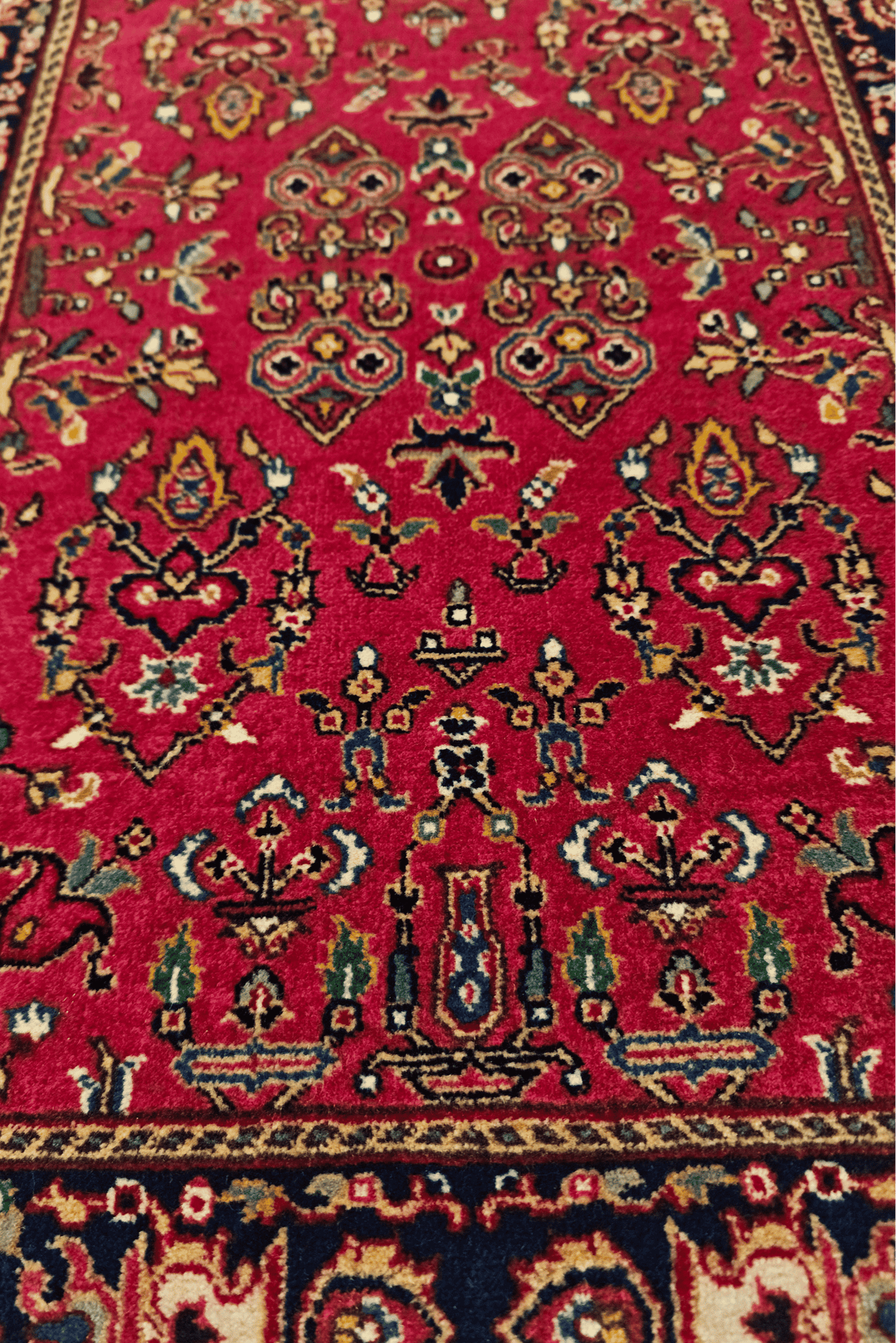 Red Sarouk Floral