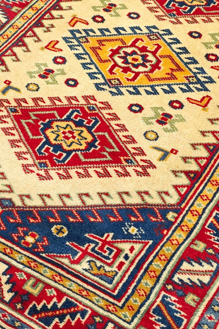 Cream Triple Diamond Kazak