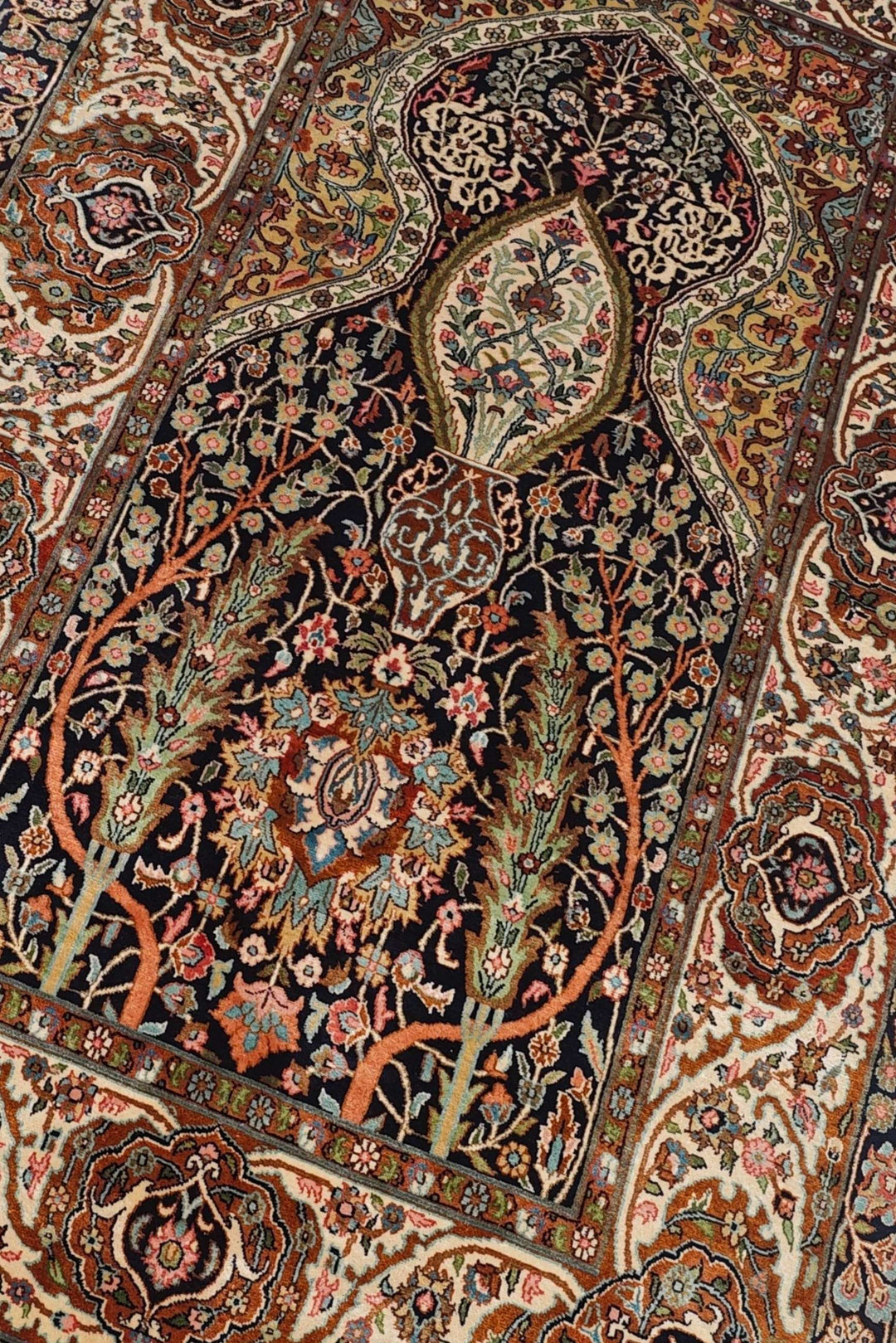Black and Beige Mihrab Prayer Design, Hand-Knotted Silk Rug