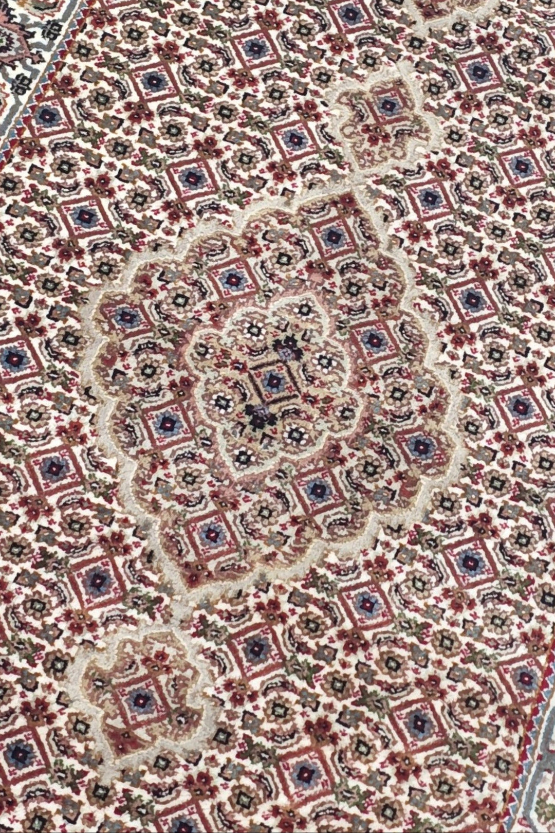 Ivory and Grey Mahi Medallion Tabriz, Hand-Knotted Wool Rug