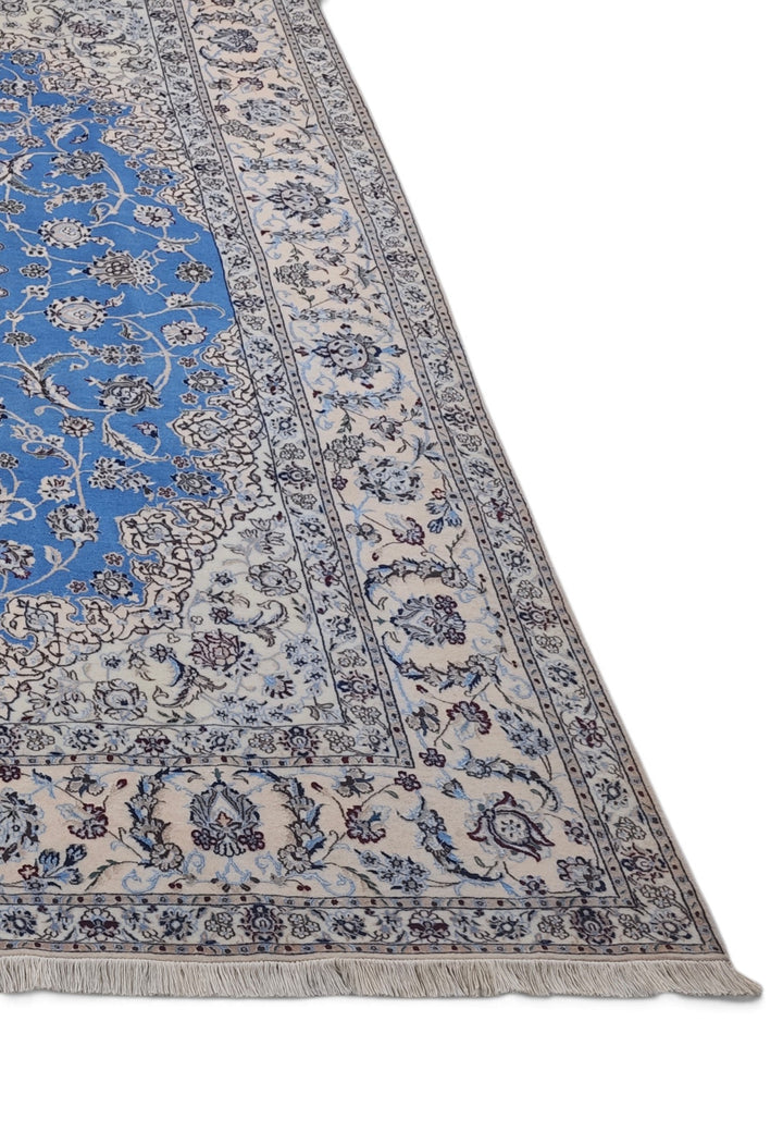 Blue and Ivory Gonbad Dome Nain, Hand-Knotted Wool Rug