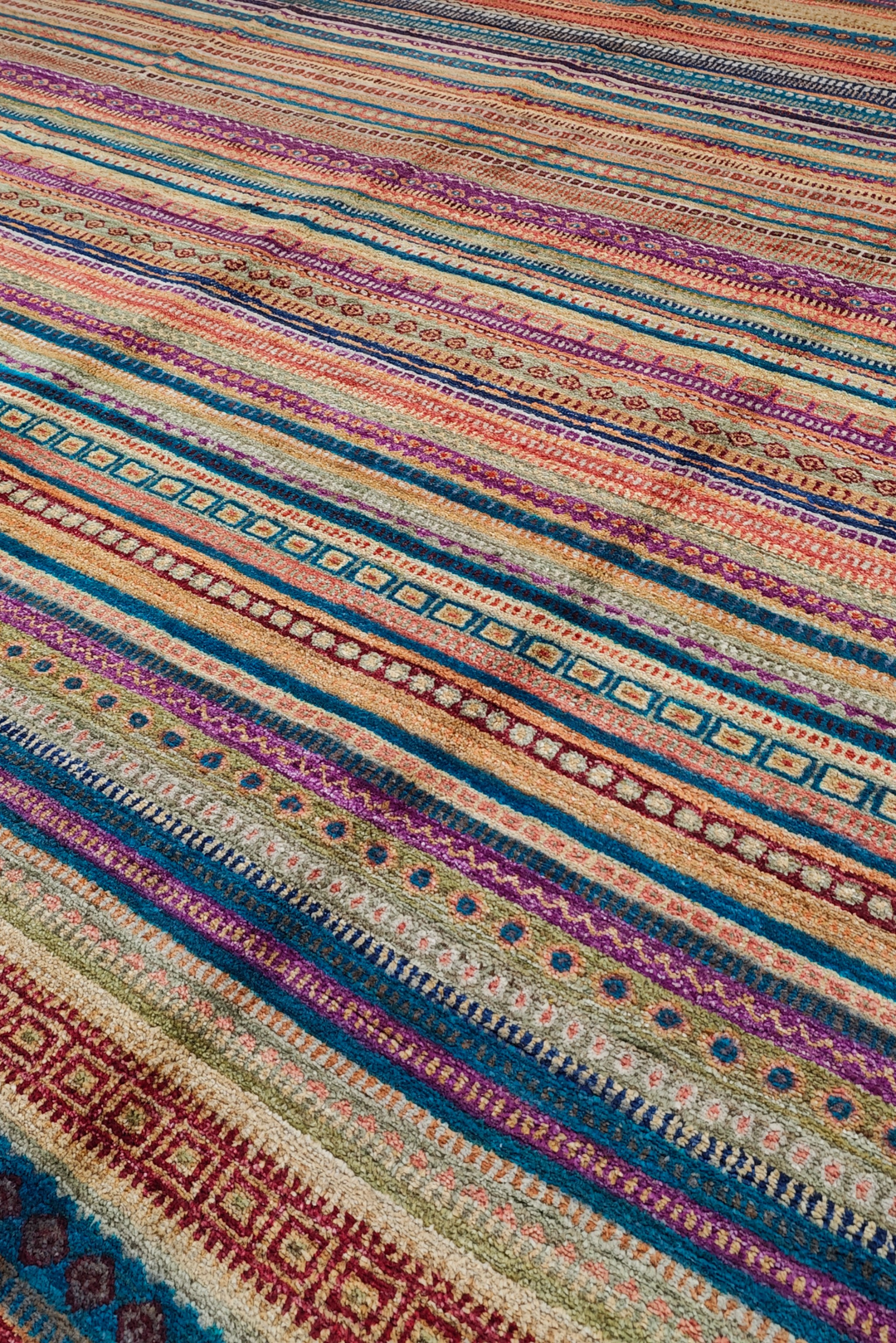 Multicolour Khorjin, Hand-Knotted Wool Rug