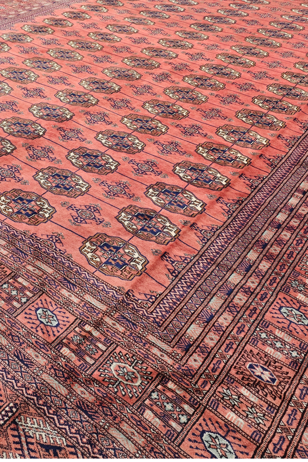 Rose Turkmen Gül Bokhara, Hand-Knotted Sherwan