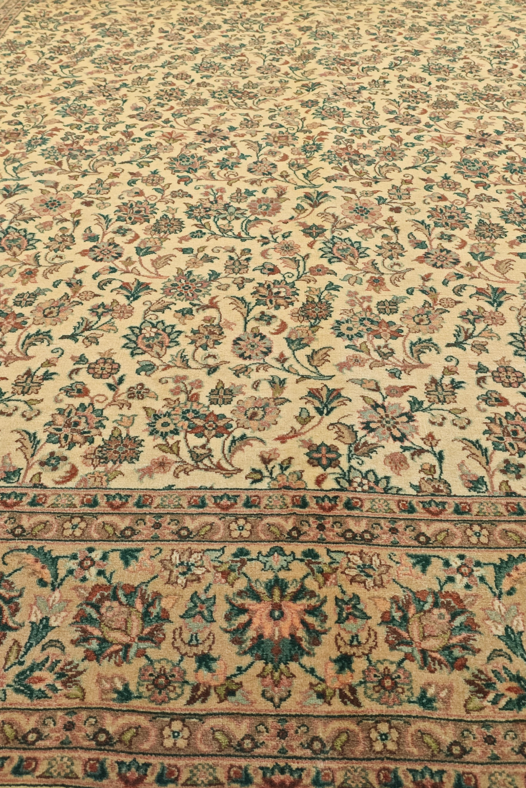 Cream and Green Floral Vine, Hand-Knotted Pakistani Wool Rug