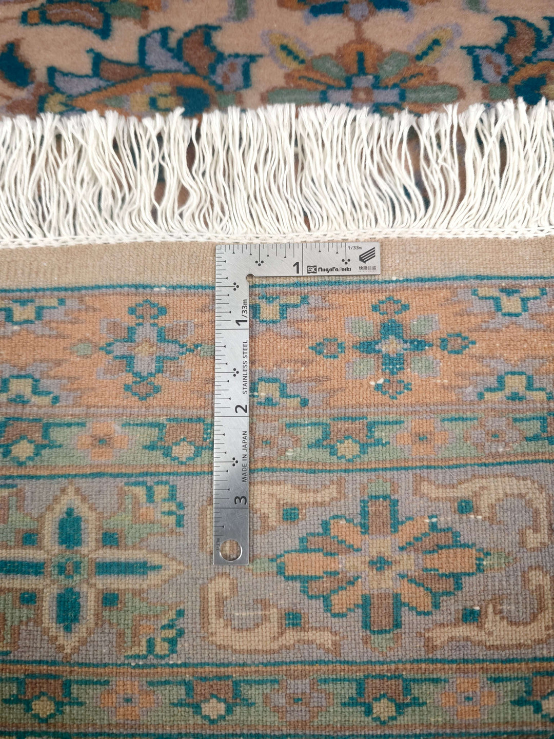 Warm Beige Floral Lattice