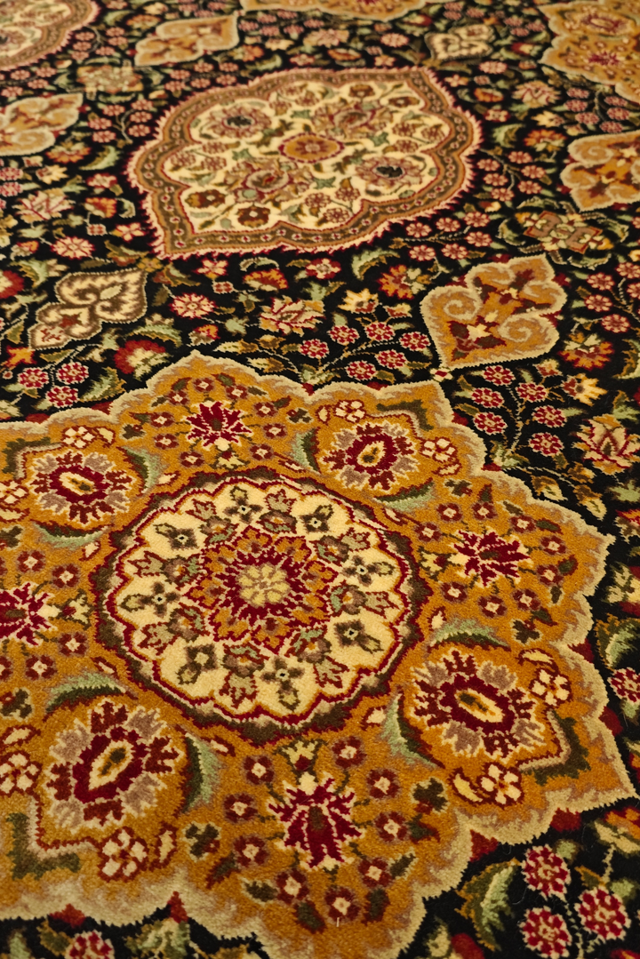 Gilded Star Medallion Tabriz, Hand-Knotted Pakistani Wool Rug