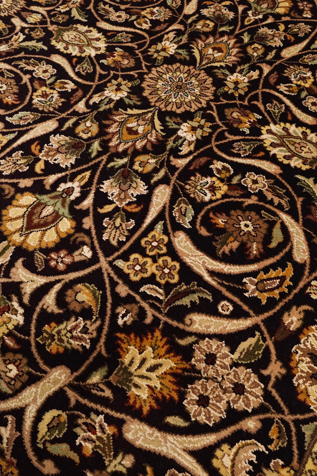 Ebony &amp; Gold All-Over Floral, Hand-Knotted Pakistani Wool Rug