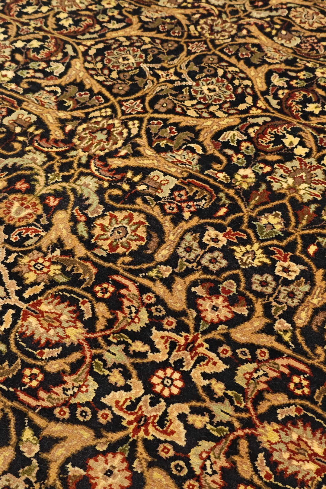 Onyx &amp; Gold All-Over Floral, Hand-Knotted Pakistani Wool Rug