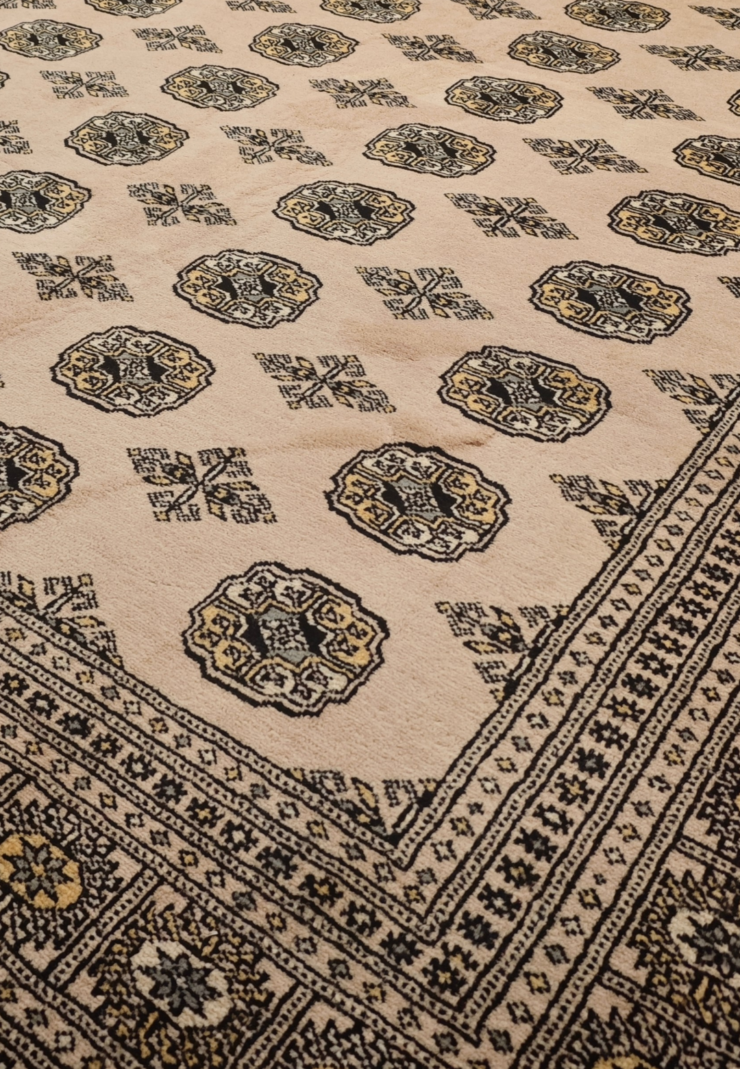 Sandy Beige &amp; Black Turkmen Gül Bokhara Rug, Hand-Knotted Pakistani Wool