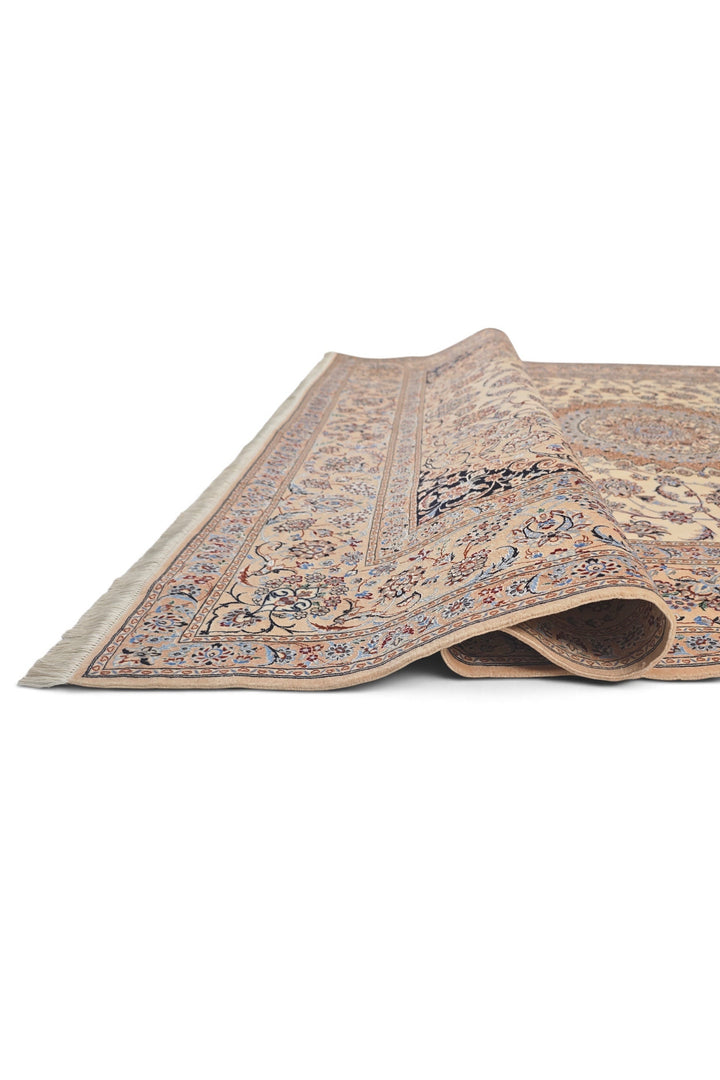 Persian Nain Hand-Knotted Ivory Medallion Rug — 175×255 cm