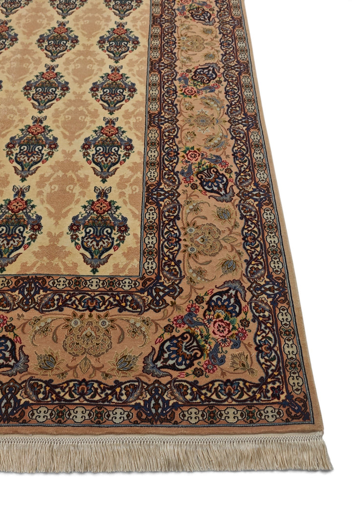 Persian Isfahan Hand-Knotted Ivory Vase Cartouche Rug — 159×236 cm