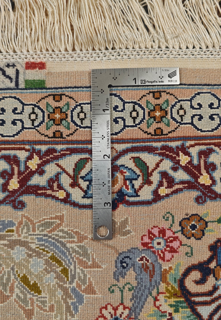 Persian Isfahan Hand-Knotted Ivory Vase Cartouche Rug — 159×236 cm