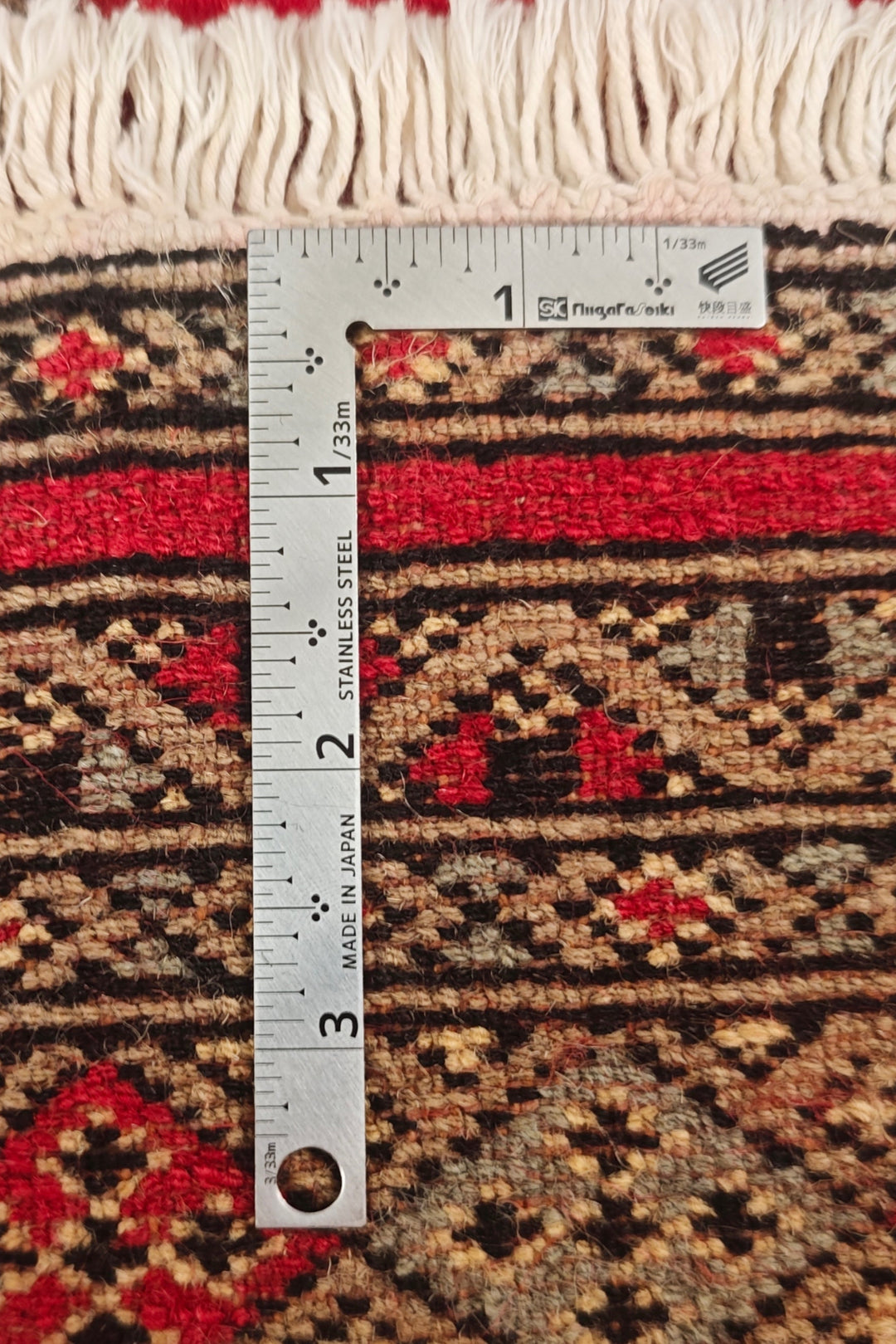 Rose-Red Medallion Pakistani Jaldar, Hand-Knotted Wool Rug