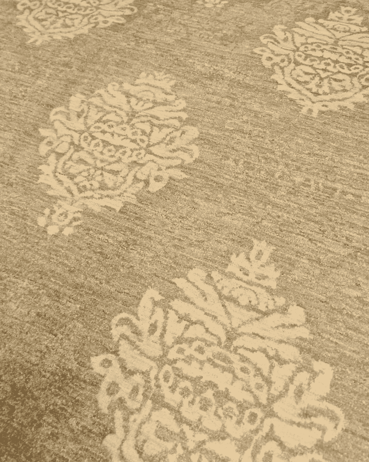 Border detail of sage cream damask Ghazni rug