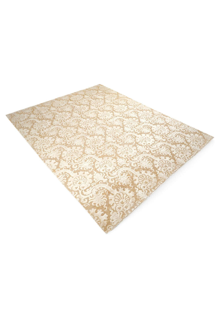 Wool and silk pile of ivory camel Ghazni rug, 240×310cm