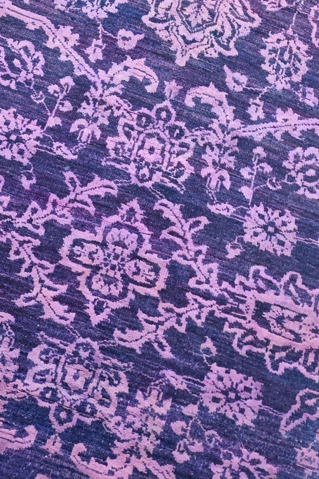 Palmette motifs in violet and lilac on Afghan wool and silk runner