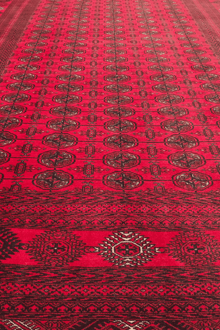 Madder red Afghan Turkmen rug, 200×289cm, hand-knotted wool