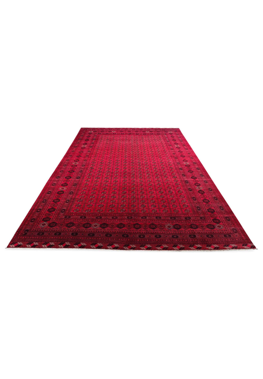 Border detail of crimson Khal Mohammadi hand-knotted rug