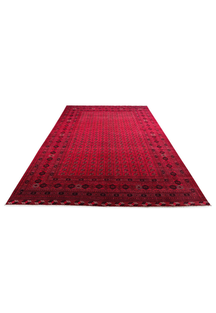 Border detail of crimson Khal Mohammadi hand-knotted rug