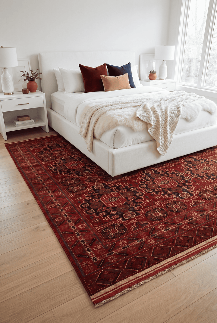 Ersari Turkmen gül motifs in red on Afghan Sherwan rug