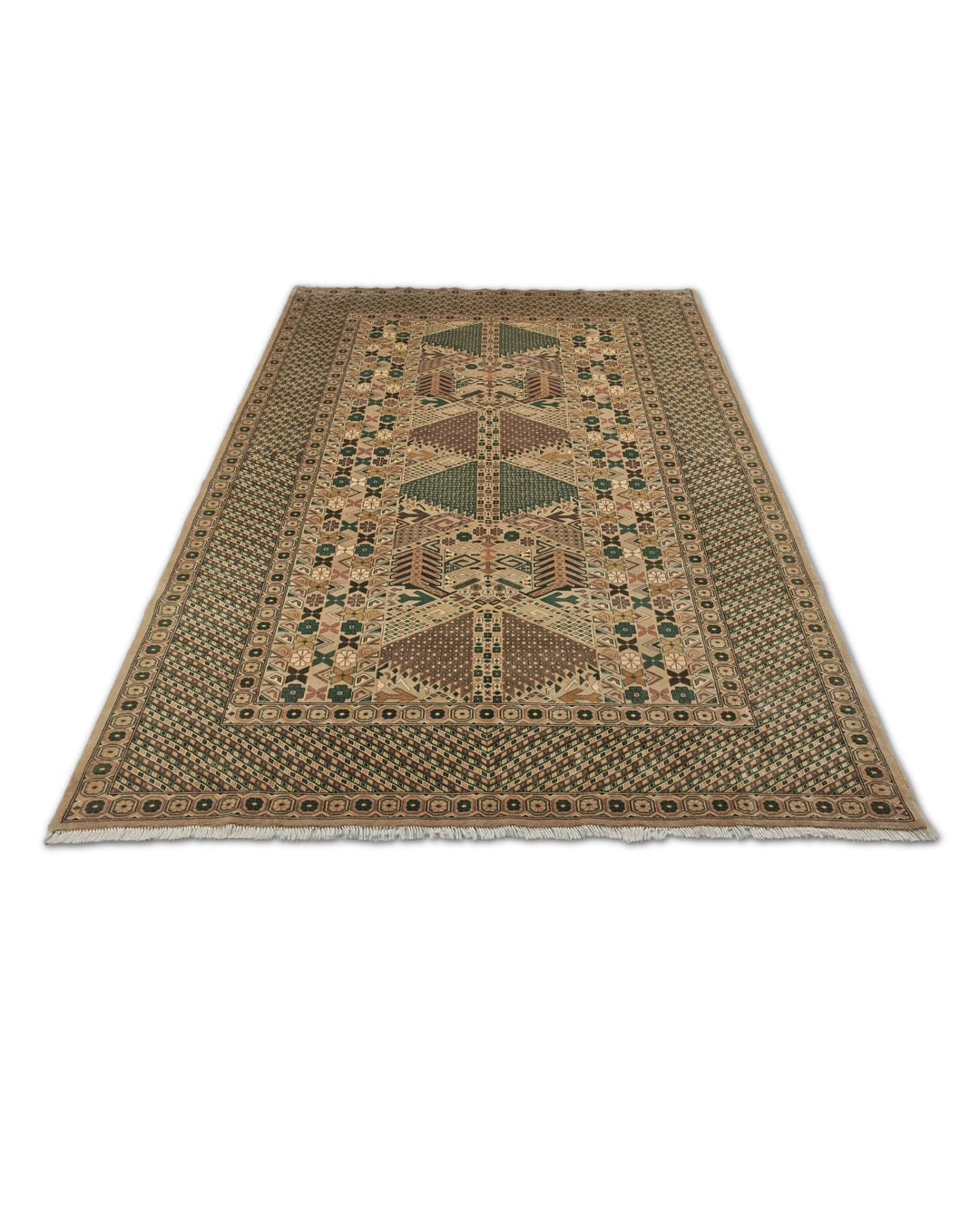 Border detail of camel green hand-knotted Pakistani rug