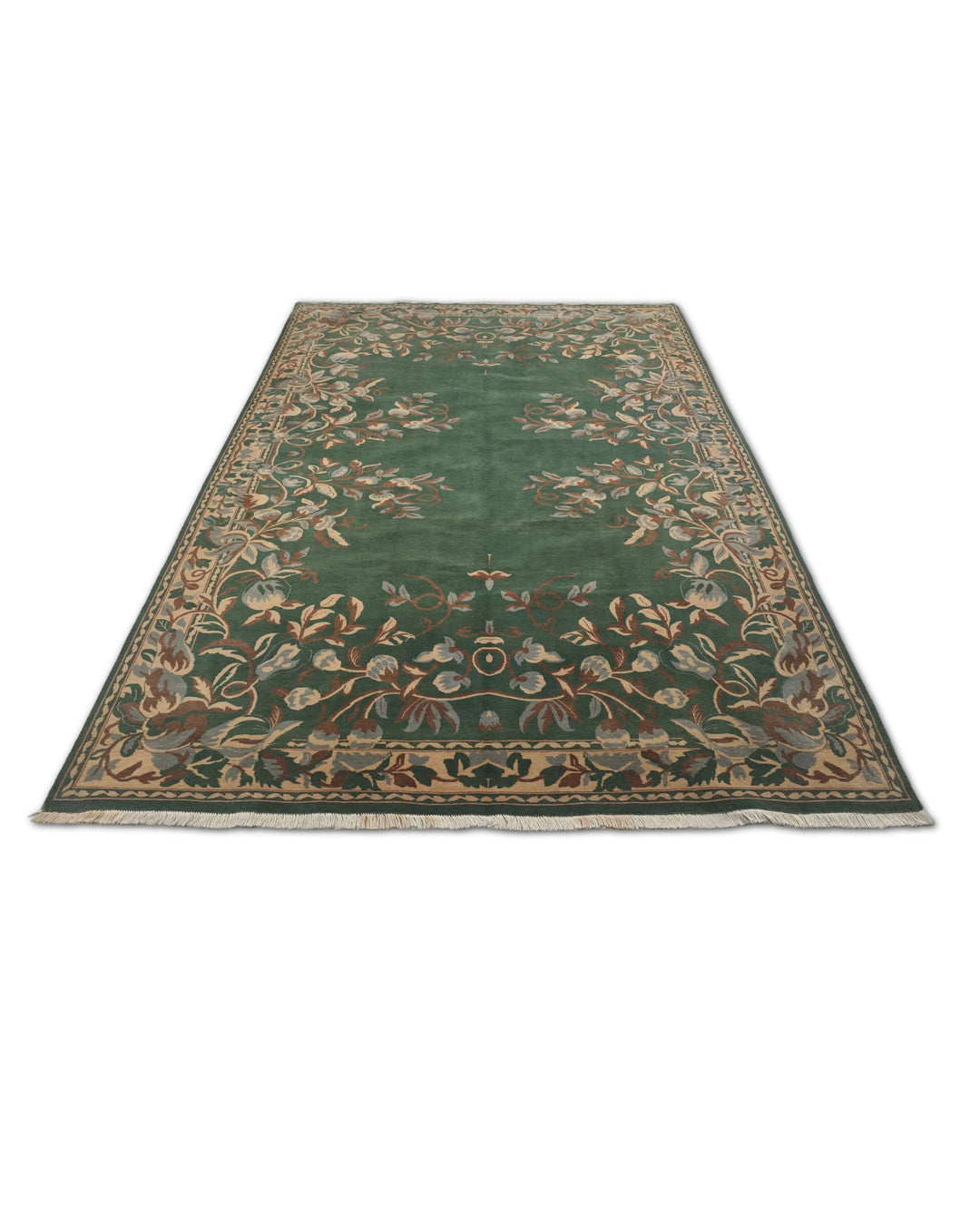Border detail of green Gol Farang hand-knotted Pakistani rug